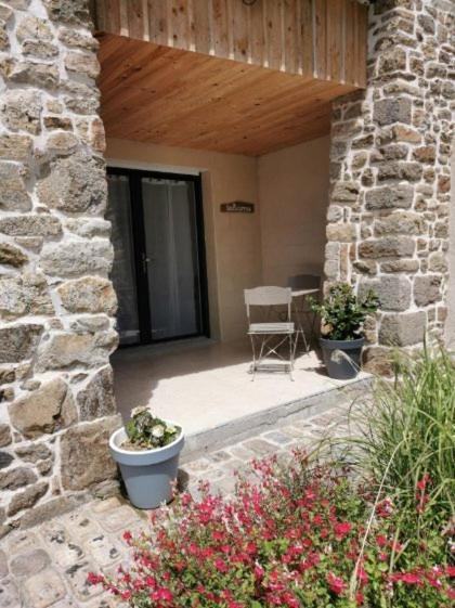 Mont Voyageur Bed & Breakfast Sains Dış mekan fotoğraf